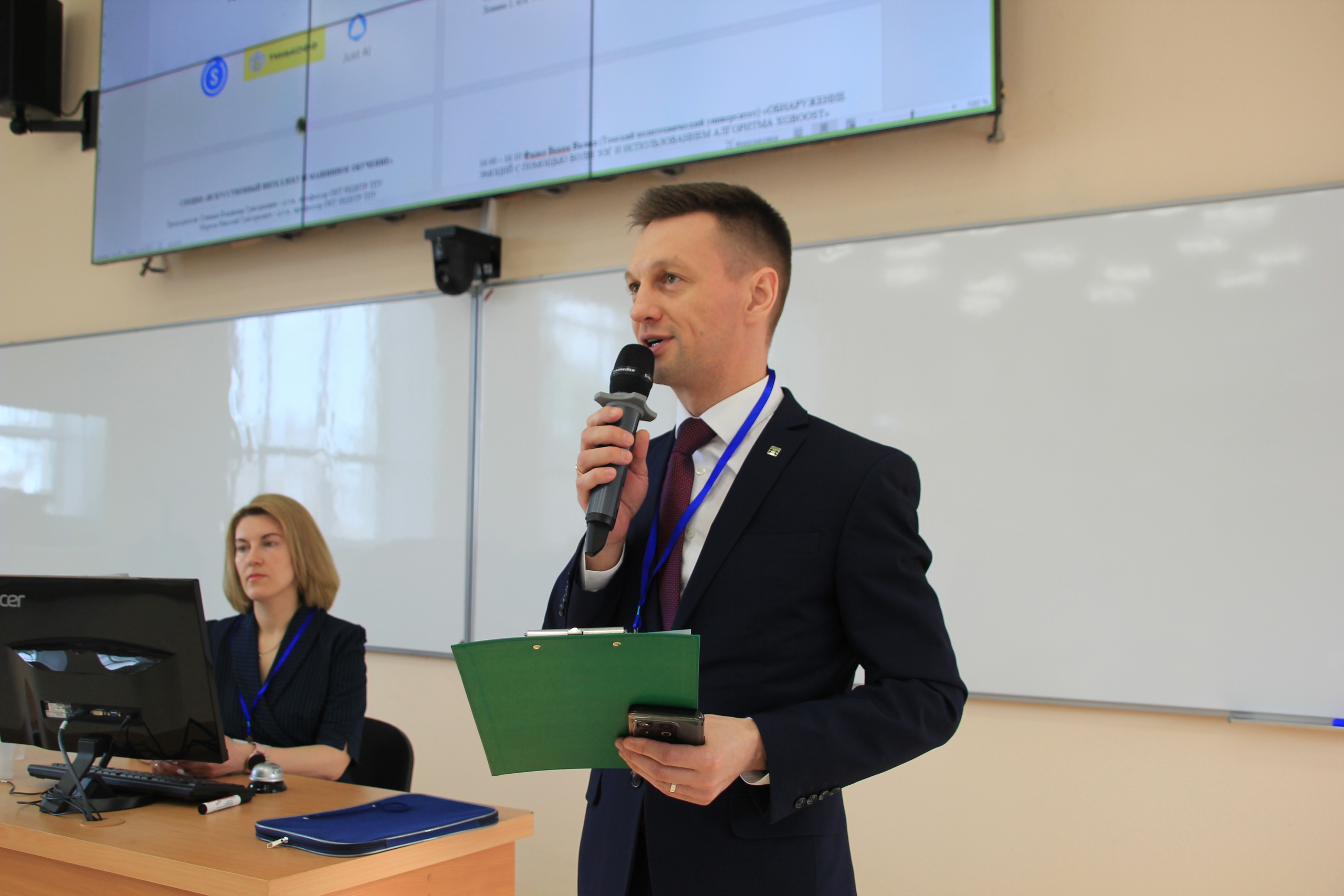 1Медиа файл